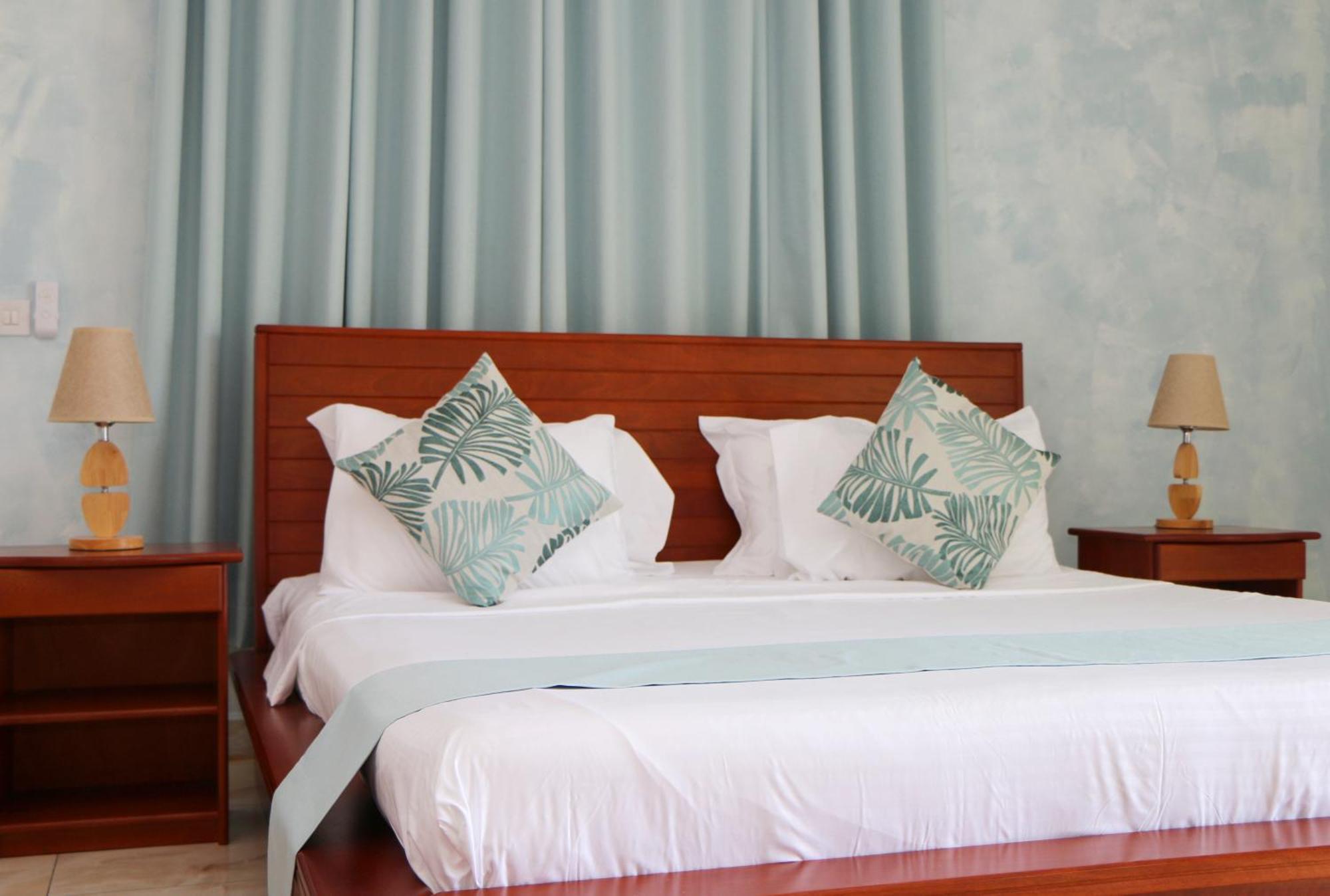 Ocean Blue Bay Apartment